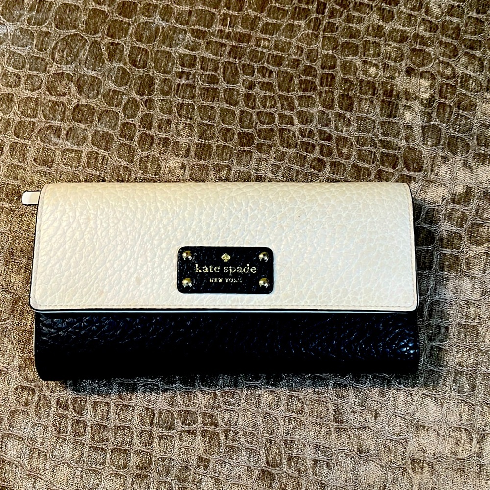 Kate spade wallet